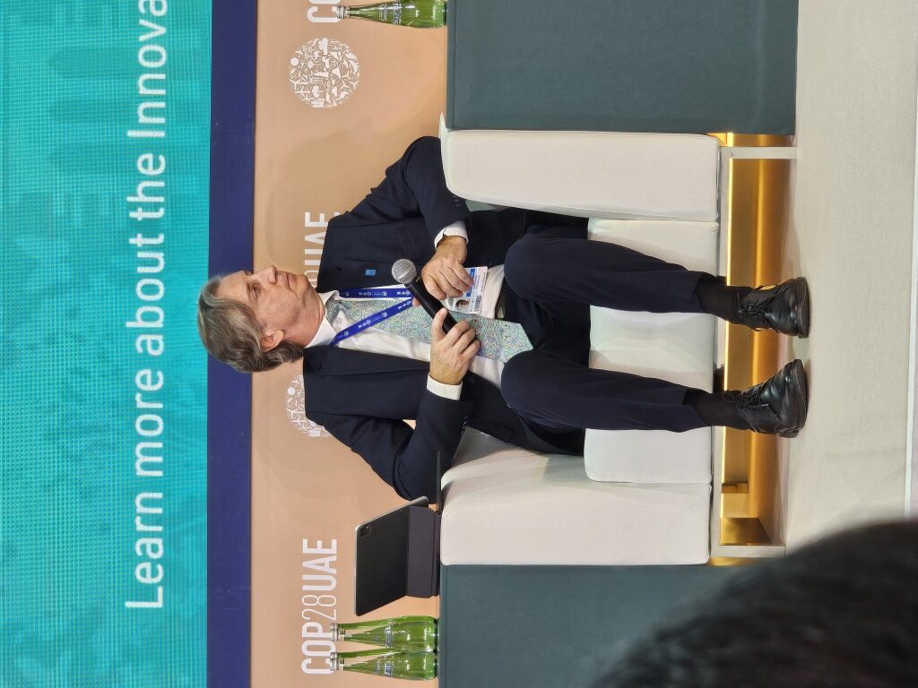 شركة سامسونج برنامج الأمم المتحدة الإنمائي،ينظمان هاكاثون إقليمي بعنوان "ACT28 AI for Climate"، بهدف دعم جهود مكافحة تغير المناخ وتعزيز التنمية المستدامة