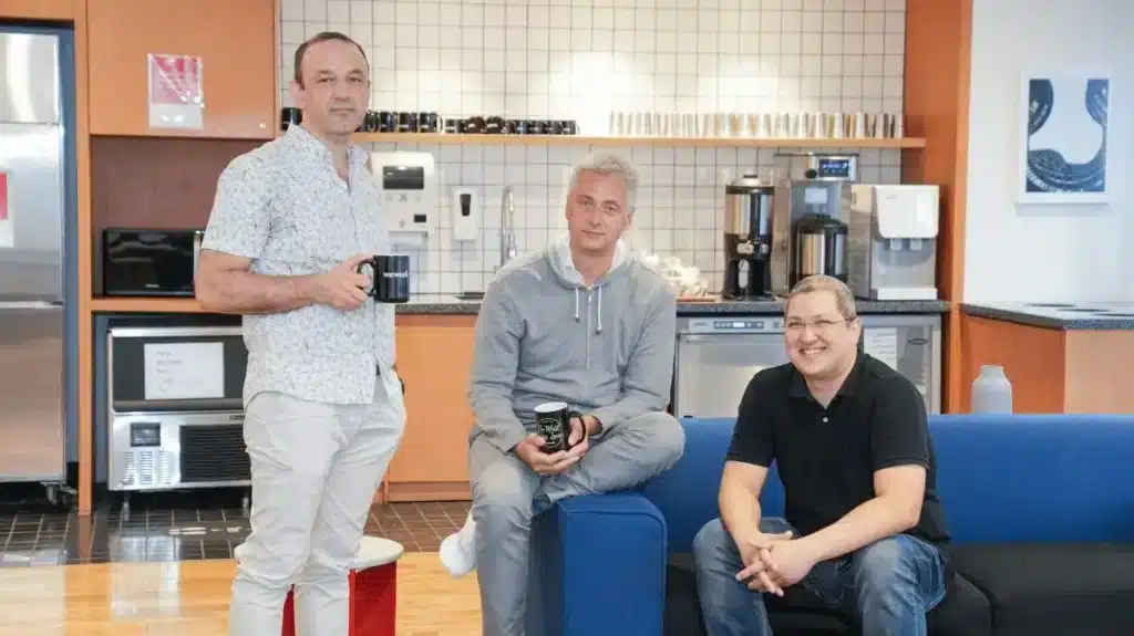 Abu Dhabi-Backed Fintech Company Salmon Acquires Rural Bank in the Philippines