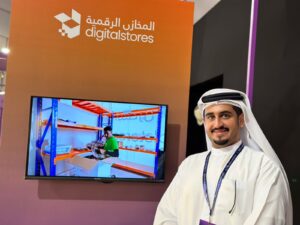 عرض عبد الله الشمسي، الرئيس التنفيذي والمؤسس لشركة" مخازن الرقمية" المؤسسة بإمارة الشارقة؛ المخططات التوسعية لدى شركته وهي منصة رقمية ريادية متخصصة في قطاع التجارة الإلكترونية واللوجيستيات.