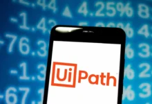 أعلنت UiPath استثمارًا كبيرًا في قوى العمل المستقبلية في السعودية ومبادرات التحول الرقمي وذلك في مقدمة التوسع التكنولوجي.