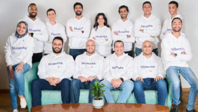 كشفت شركة حلول الموارد البشرية المصرية، Bluworks، عن إتمام جولة استثمارية (Pre-Seed) بقيمة مليون دولار أمريكي، بقيادة خوارزمي فنتشرز، ومشاركة Camel Ventures وAcasia Ventures، بالإضافة إلى عدد من المستثمرين الملائكيين.