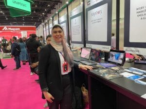 قالت الدكتورة رنا ناجي، الرئيس التنفيذي والمؤسس لشركة فريش آرت المصرية، وهي شركة متخصصة في مجالات تجهيز ودعم المؤتمرات و خدمات التسويق الرقمي وعلي مواقع السوشيال ميديا؛ إنه جار تجهيز مقرًا جديداً لشركتها في المملكة العربية السعودية.