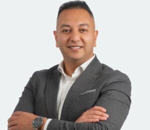 في إطار سعيها المتواصل والسريع لتحويل منصتها بمصر كمركز رئيسي لتقديم الخدمات المالية والمصرفية، أعلنت شركة بنك إن بوكس مصر، الرائدة في مجال تقديم الخدمات الرقمية وتكنولوجيا الدفع للبنوك والشركات عن شراكتها الإستراتيجية مع عدد من البنوك وشركات التكنولوجيا المالية في 8 دول مختلفة خلال النصف الأول من سنة 2024 لتقديم باقات مختلفة من الخدمات والنظم لتلك العملاء عن طريق منصتها الرقمية في مصر.