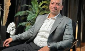 اطلاق تطبيق أوتو كلوبلدعم التحول الرقمي في تجارة السيارات في مصر بخدمات متكاملة