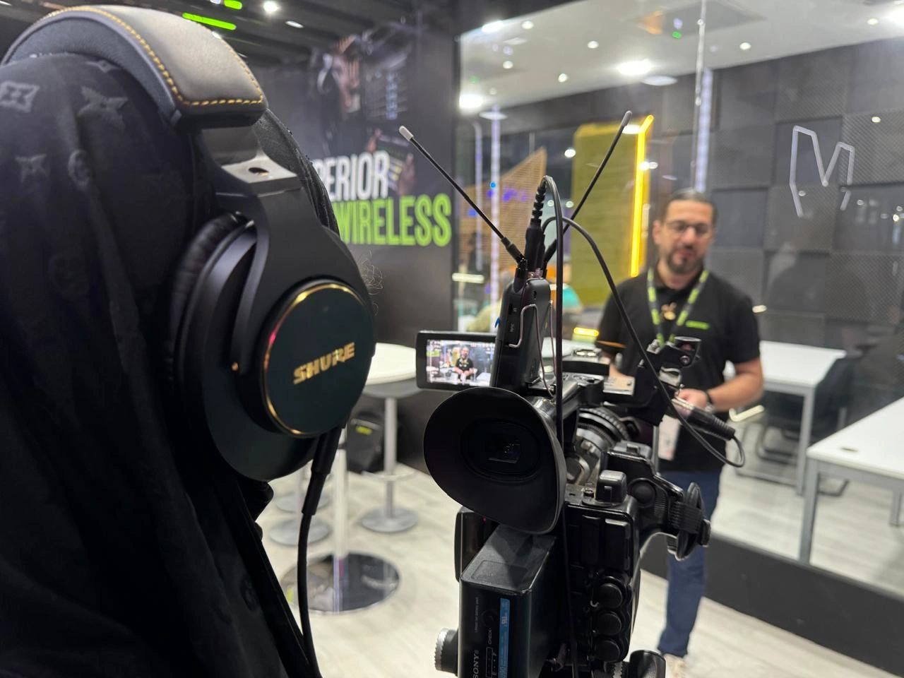 شركة Shure تقدم رؤية مستقبلية واستراتيجية ملهمة خلال مؤتمر جايتكس