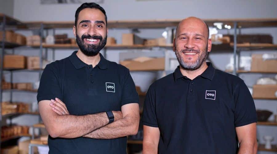 نجحت شركة أوتو (OTO)، المنصة الرائدة في مجال الشحن والخدمات اللوجستية في منطقة الشرق الأوسط وشمال إفريقيا، في جمع 30 مليون ريال سعودي  بما يعادل 8 ملايين دولار في جولة تمويلية من الفئة A. قادت جولة التمويل شركة سنابل للاستثمار، وهي شركة مملوكة بالكامل لصندوق الاستثمارات العامة (PIF)، بمشاركة من شركة سدكو كابيتال، وإلياد بارتنرز، وبروبلر، وسوما كابيتال.