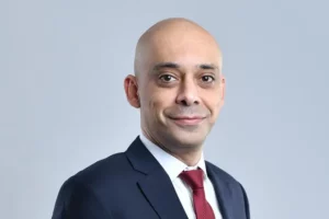 علي حسن المدير التنفيذي لتطوير البرامج والشراكات في صندوق العمل تمكين