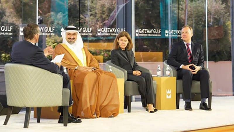 Launching Strategic Initiatives to Boost Investment and Develop the Industrial and Commercial Sectors in Bahrain