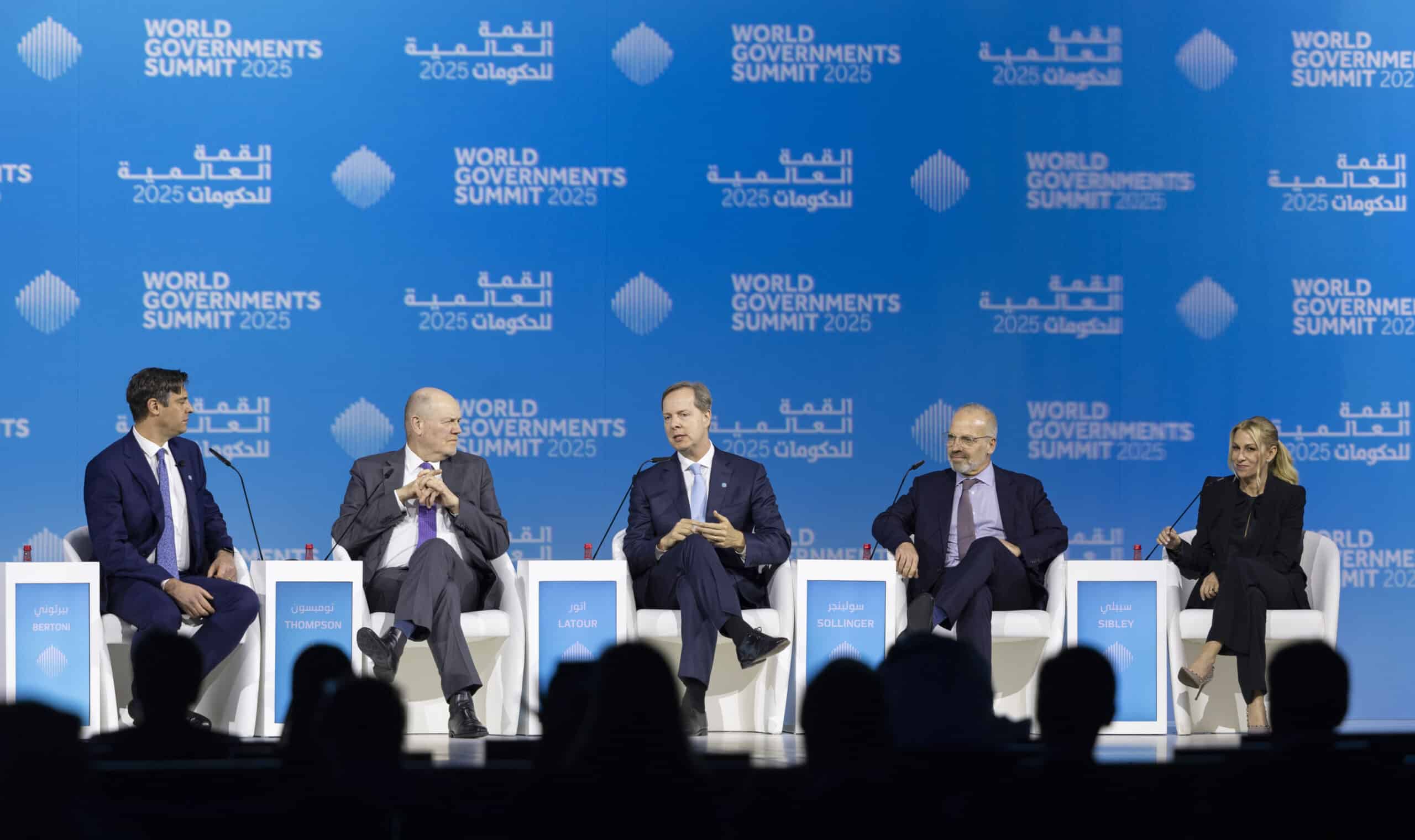 Global media leaders explored the future of the industry in the era of artificial intelligence, discussing the impact of digital transformation and political shifts on news credibility and audience trust.