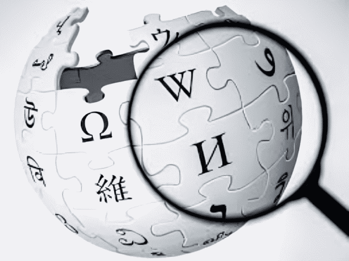 Wikipedia Halts AI Summary Trial After Backlash from Editors