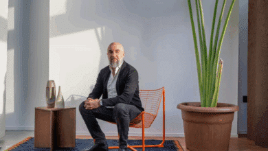 Airalo, headquartered in the United States and operating as a digital platform for electronic SIM (eSIM) services, announced the closing of a new $220 million funding round led by global investment firm CVC.