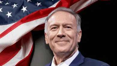 يشارك مايك بومبيو (Mike Pompeo)، وزير الخارجية الأمريكي السبعين؛ باعتباره المتحدث الأبرز في فعاليات AIM Summit 2025، التي تستضيفها دبي لمدة يومين، وذلك في الفترة 22 و23 أكتوبر 2025.