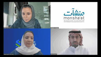 أعلن ستاندرد تشارترد بالشراكة مع فلك للأعمال والاستثمار، عن اختيار عشر شركات ناشئة سعودية بقيادة نسائية للانضمام إلى الدفعة الثالثة من برنامج صانعات المستقبل "المرأة والتكنولوجيا" في المملكة.
