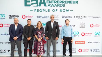أعلنت منصة جوائز مصر لرواد الأعمال (EEA) عن فتح باب التقديم لنسختها الخامسة لتكريم رواد الأعمال الأكثر ابتكارًا ونجاحًا في مصر، تقديرًا لإسهاماتهم المهمة في تنمية وتطوير المجتمع؛ وذلك في الفترة 10 حتى 30 سبتمبر الجاري.