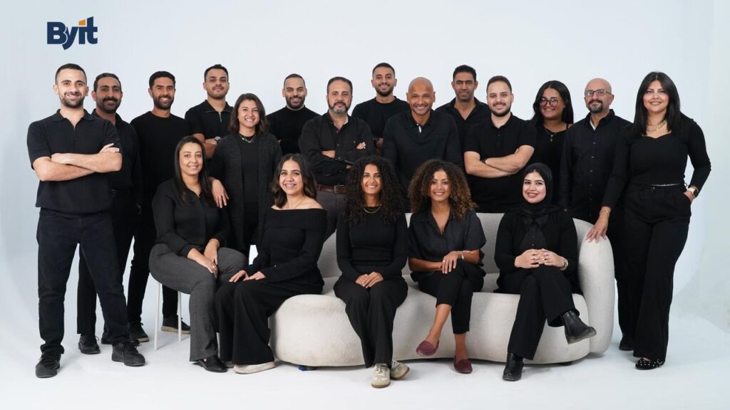 جمعت شركة Byit Capital وهي منصة إماراتية متخصصة في التكنولوجيا العقارية؛ مبلغ 1.1 مليون دولار في جولة استثمار استراتيجية قادها كلًا من صندوق A15 وشركة بلتون القابضة وشارك فيها مجموعة من المستثمرين الملائكين.
