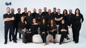 جمعت شركة Byit Capital وهي منصة إماراتية متخصصة في التكنولوجيا العقارية؛ مبلغ 1.1 مليون دولار في جولة استثمار استراتيجية قادها كلًا من صندوق A15 وشركة بلتون القابضة وشارك فيها مجموعة من المستثمرين الملائكين.