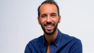 منصة iVoiceUp المصرية تُغلق جولة استثمارية جديدة للتوسع في مصر والسعودية والإمارات