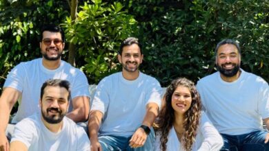 أعلنت Yozo.ai، وهي شركة ناشئة تتخذ من دولة الإمارات العربية المتحدة مقرًا لها؛ عن جمع 1.7 مليون دولار في جولة تمويل تمهيدية (Pre-Seed)، وذلك لتطوير محرك إيرادات أصيل قائم على الذكاء الاصطناعي (AI-native Revenue Engine) يعمل على أتمتة المهام التي تقوم بها عادة فرق نمو العملاء والاحتفاظ بهم في شركات التجارة الإلكترونية.